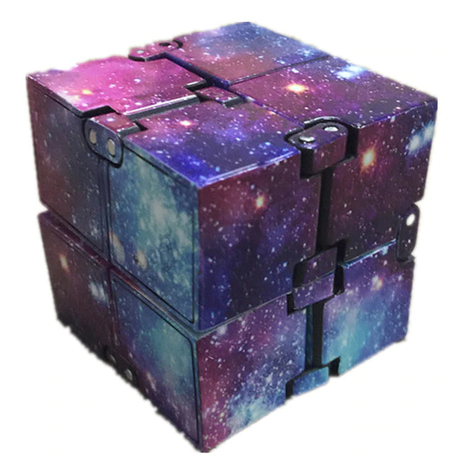 MYHOBBY™ Infinity Cube